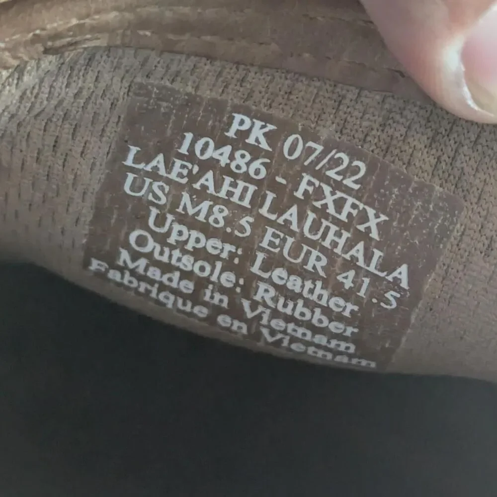 Olukai Men's Brown and Tan Loafers